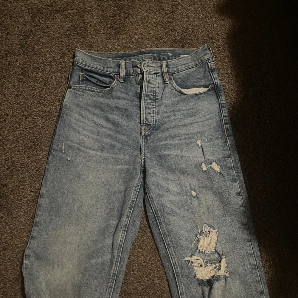 Old navy - size 4 high rise straight jeans